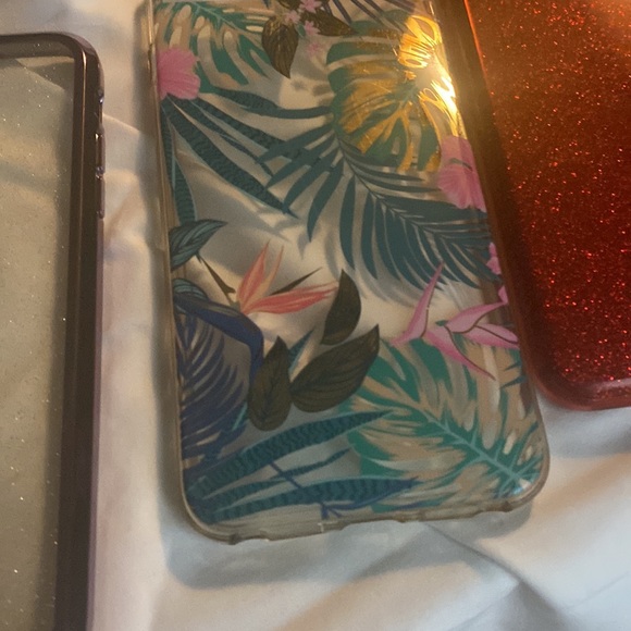 iPhone 8 Plus case - Picture 3 of 4